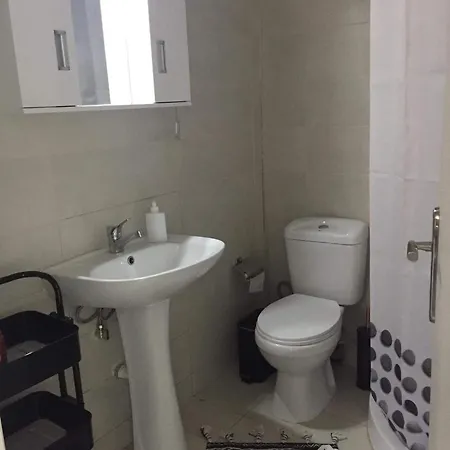 Chana's Apartman