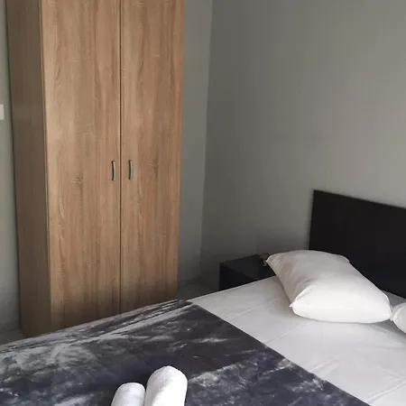 Chana's * Limenaria (Thasos)